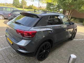 Volkswagen T-Roc – thumbnail 7