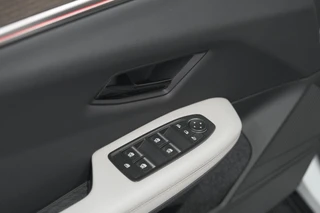 Renault Megane E-Tech – thumbnail 31