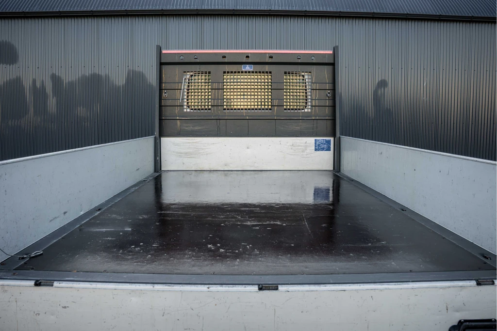 Iveco 35S14 | 3-Zits | 1e Eigenaar | 3.5T Trekgewicht | Cruise | Navi | open laadbak 3.42M | Climatronic – foto 9