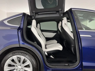 Tesla Model X – thumbnail 14