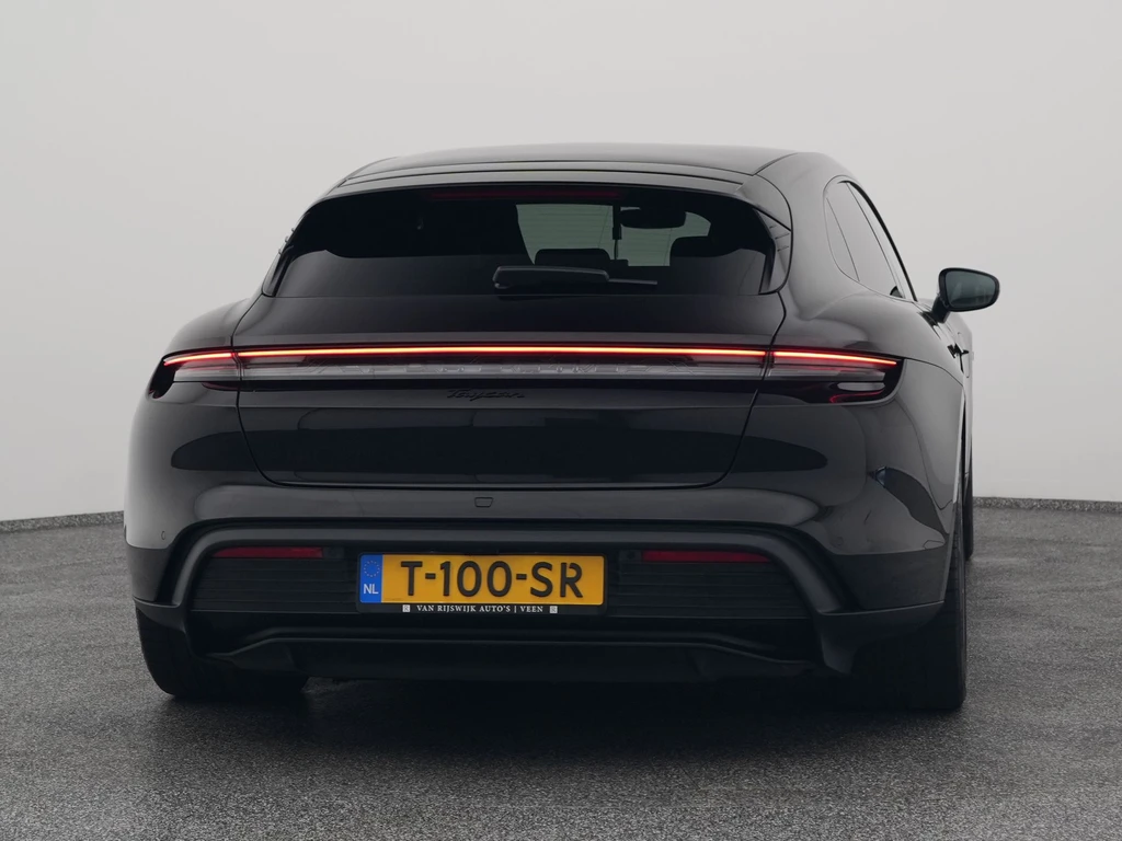 Porsche Taycan – foto 8