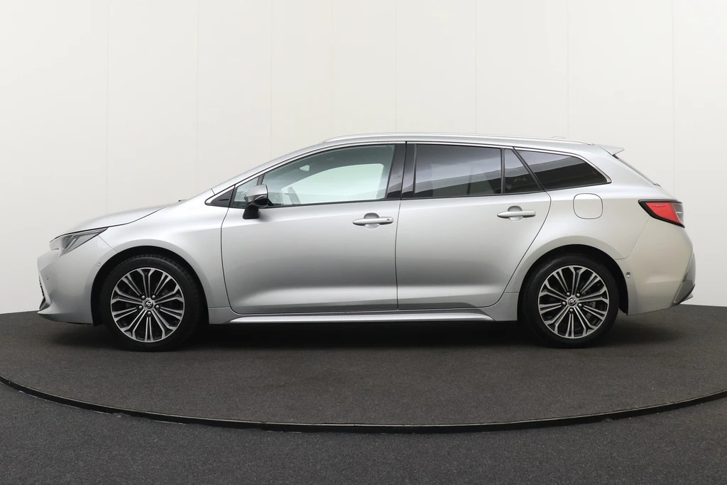 Toyota Corolla Touring Sports – foto 2