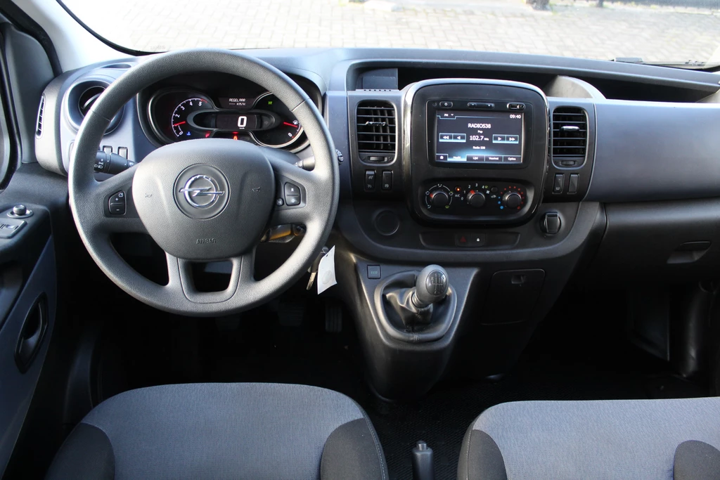 Opel Vivaro – foto 11