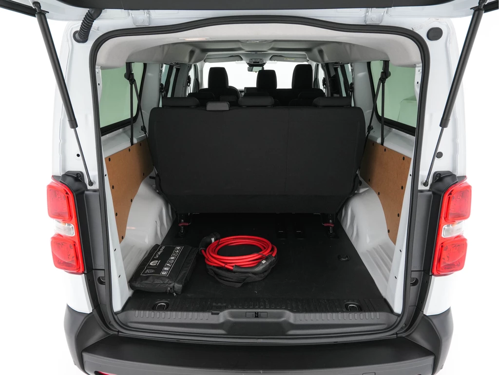Peugeot e-Expert – foto 11