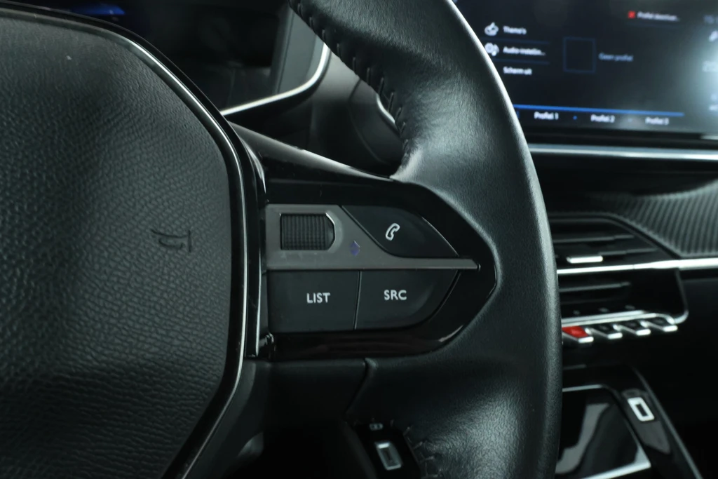 Peugeot 208 – foto 15