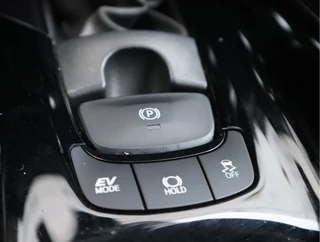 Toyota C-HR – thumbnail 41