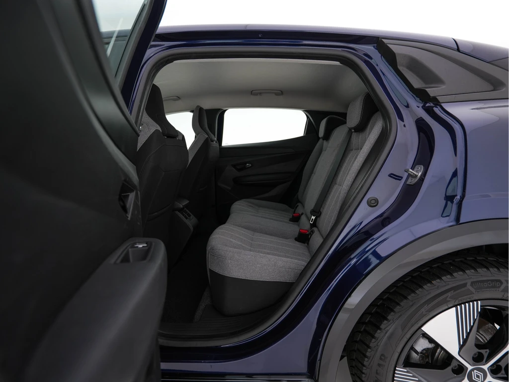 Renault Megane E-Tech – foto 9
