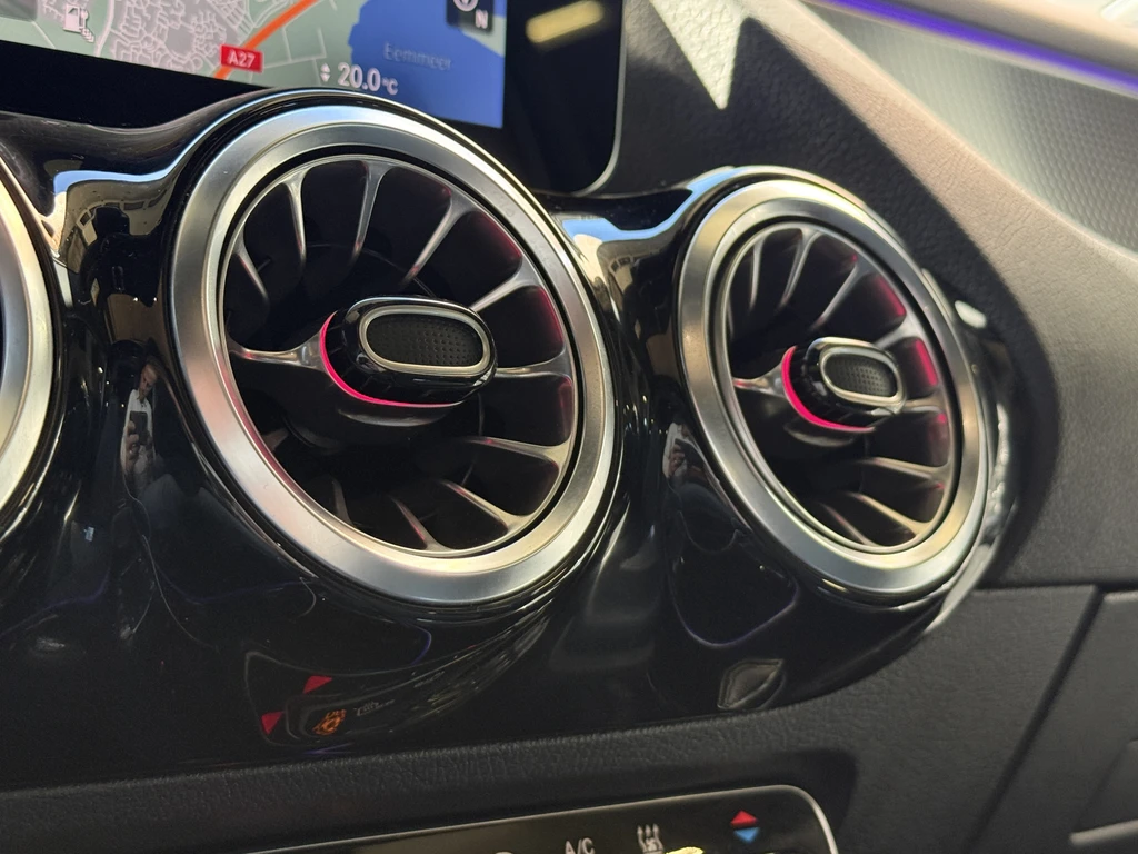 Mercedes-Benz EQA – foto 29
