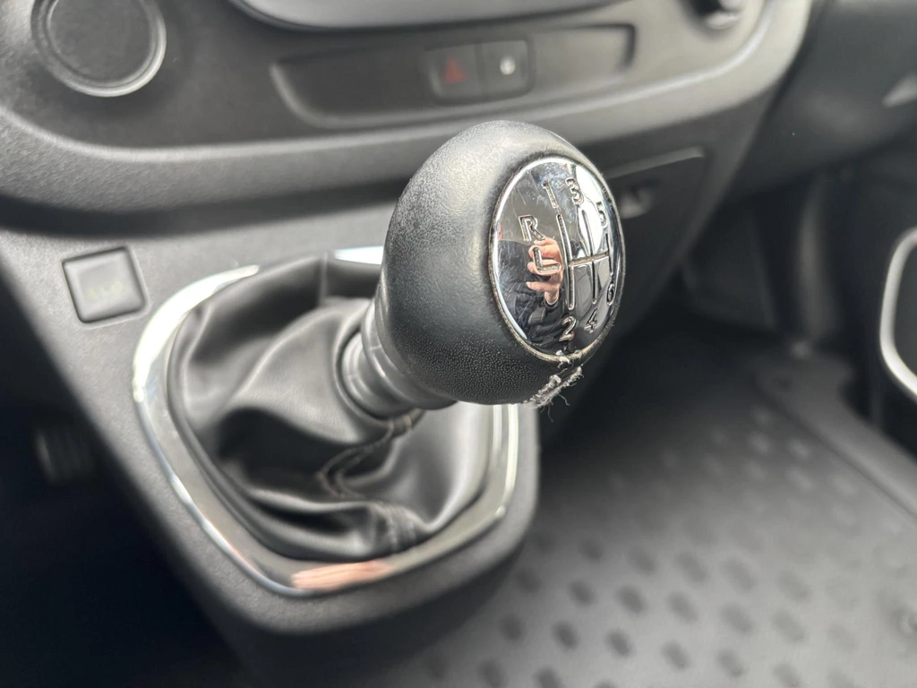 Renault Trafic – foto 23