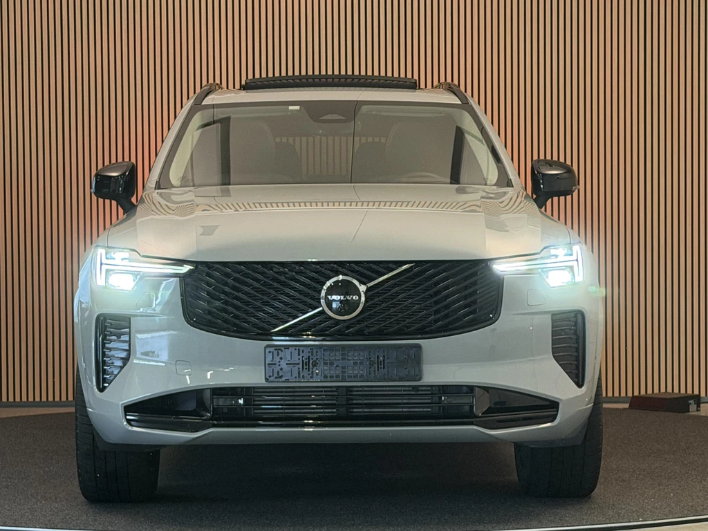 Volvo XC90 – foto 10