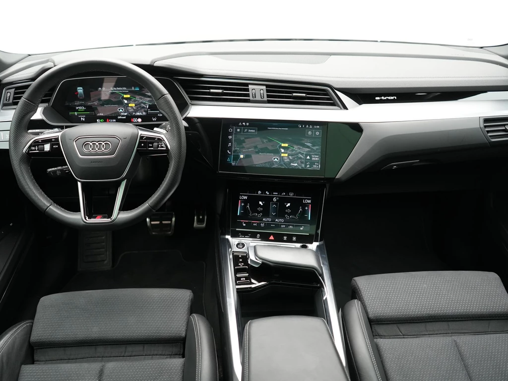 Audi Q8 Sportback e-tron – foto 30