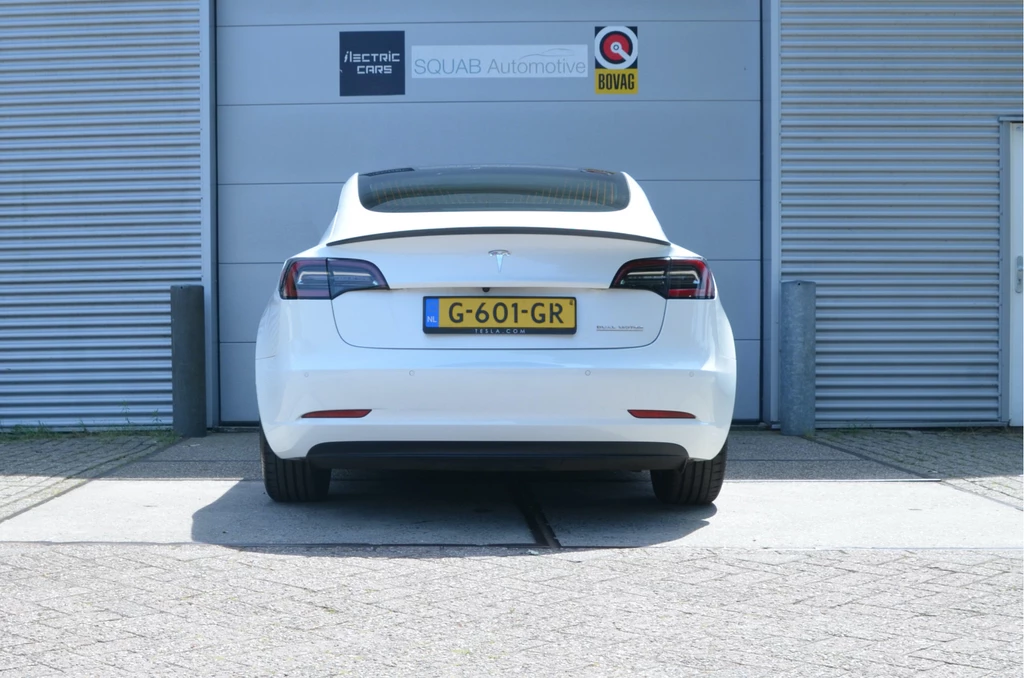 Tesla Model 3 – foto 2