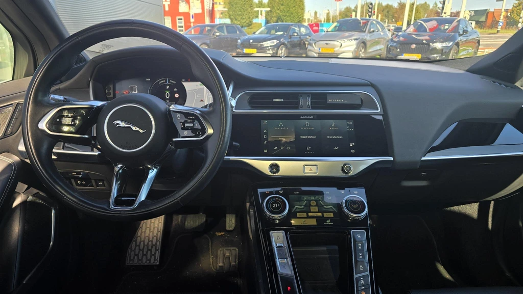 Jaguar I-PACE – foto 3