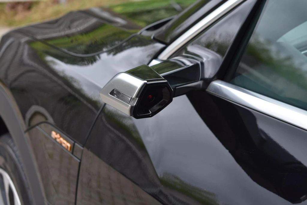 Audi e-tron – foto 7