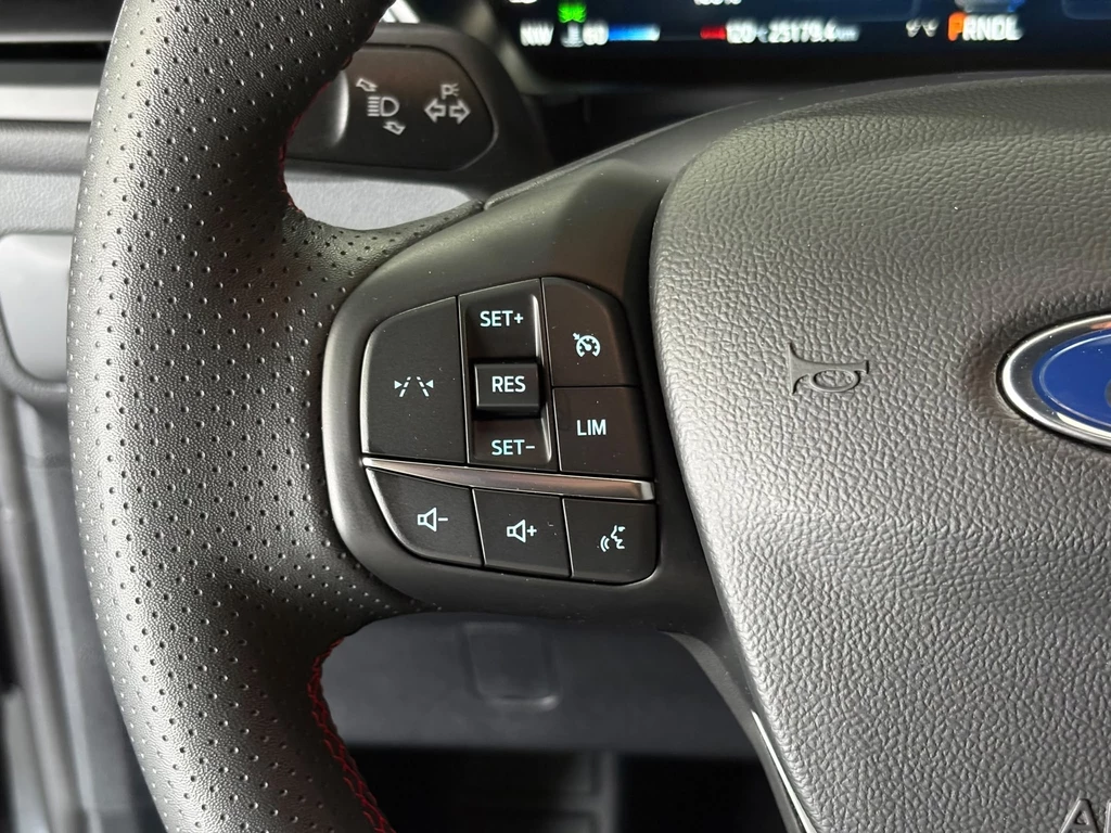 Ford Kuga – foto 24