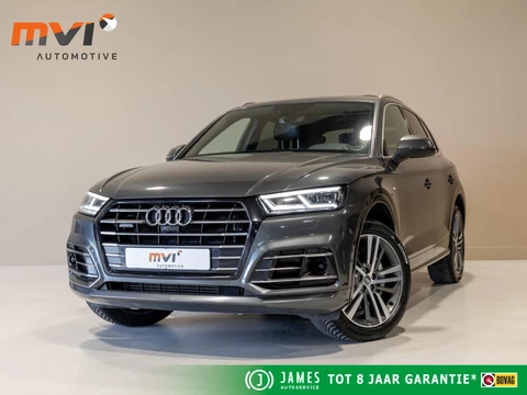 Audi Q5 55 TFSI e quattro Competition 367pk / Panorama dak / Adaptieve cruise control / Stoelverwarming / Dodehoekdetectie / Achtertuitrijcamera / Apple carplay /