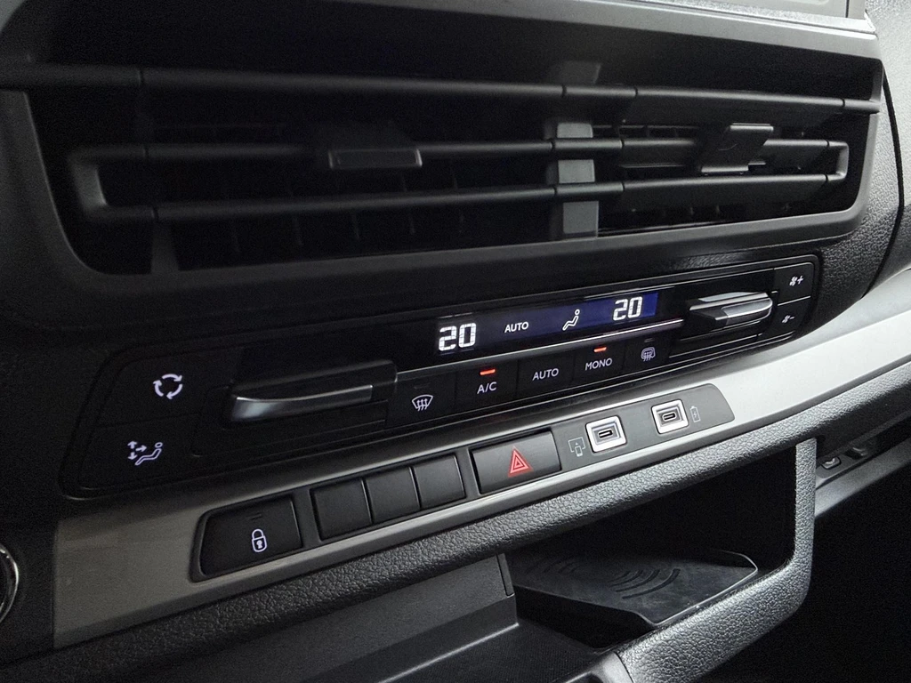 Opel Vivaro – foto 32