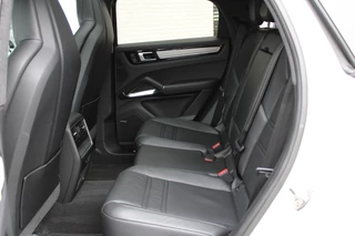 Porsche Cayenne – thumbnail 18