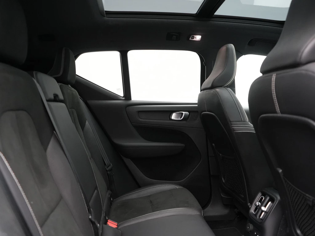 Volvo XC40 – foto 18