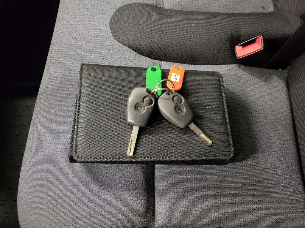 Opel Vivaro – foto 16