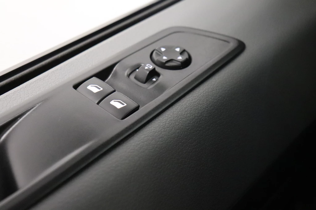 Opel Vivaro – foto 15