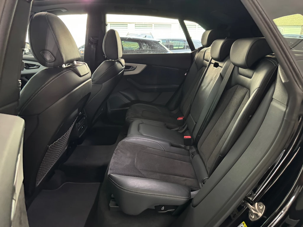 Audi Q8 – foto 22