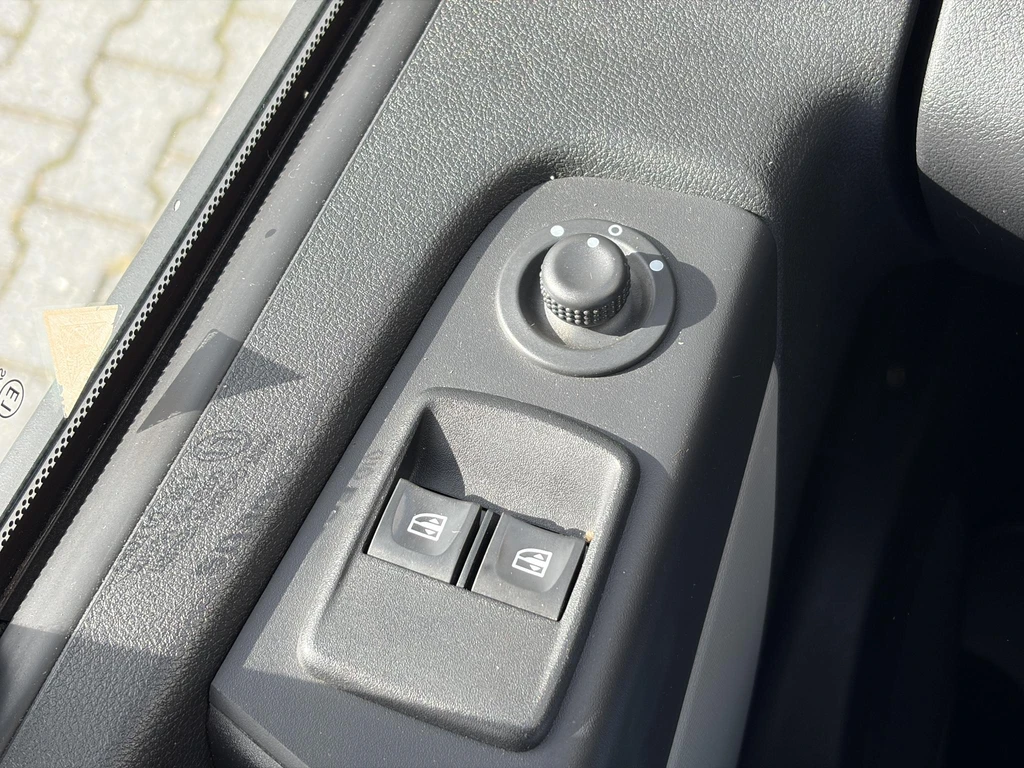 Renault Trafic – foto 34