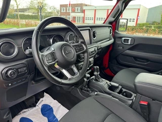 Jeep Wrangler – thumbnail 13