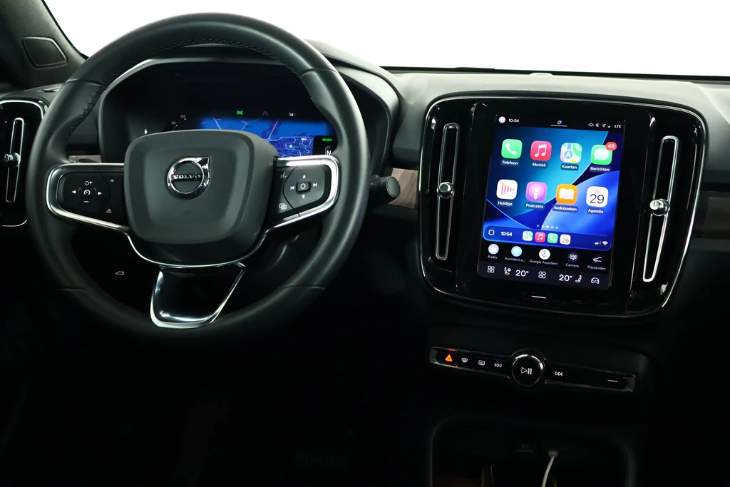 Volvo C40 – foto 16