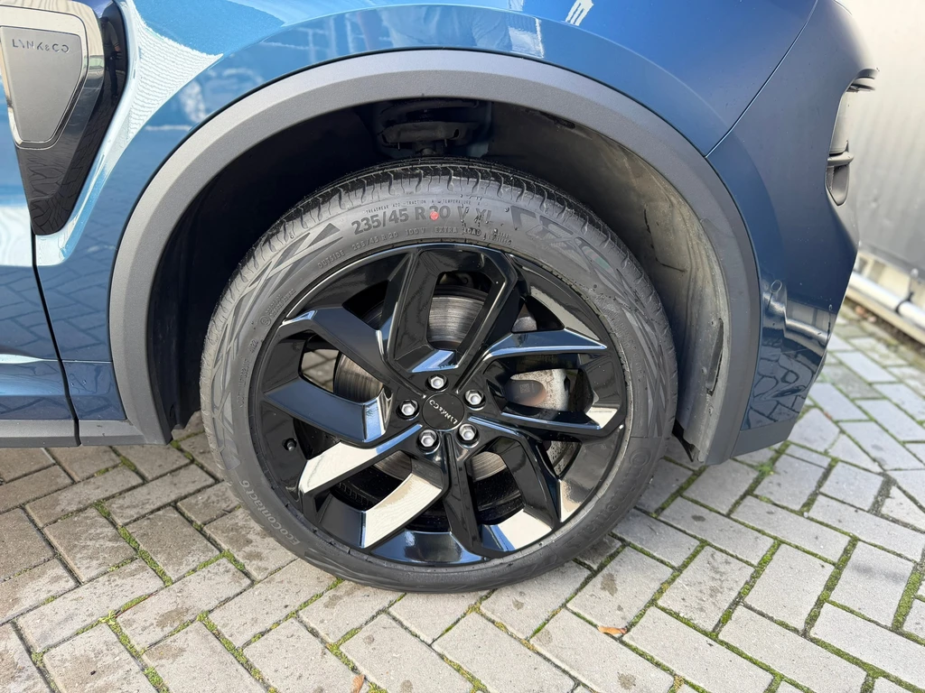 Lynk & Co 01 – foto 17