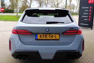 BMW M5 – thumbnail 11