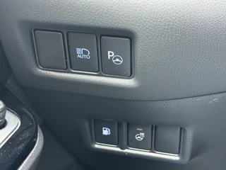 Toyota C-HR – thumbnail 14