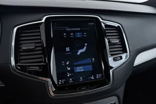 Volvo XC90 – thumbnail 35