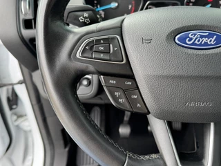 Ford Kuga – thumbnail 12