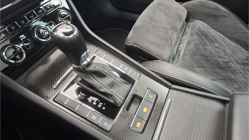 Škoda Superb – foto 72