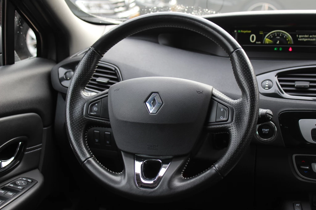 Renault Scénic – foto 18
