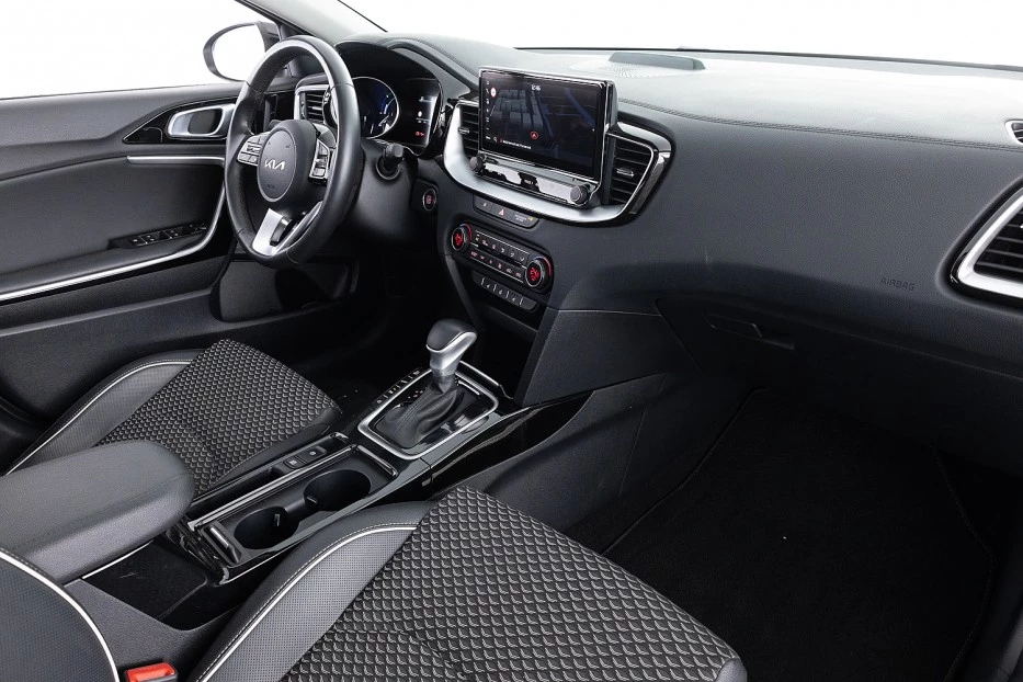 Kia XCeed – foto 11