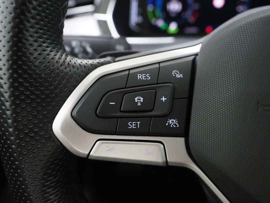Volkswagen Passat – foto 22