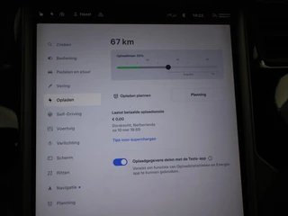 Tesla Model X – thumbnail 35