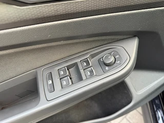 Volkswagen Golf – thumbnail 38