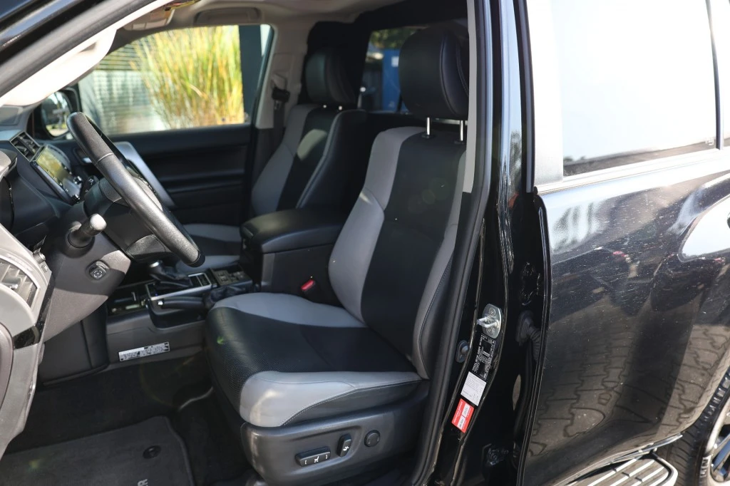 Toyota Land Cruiser – foto 9