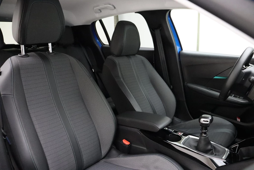 Peugeot 208 – foto 15