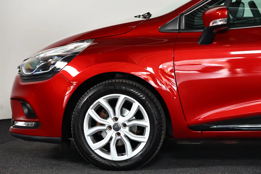 Renault Clio – foto 24