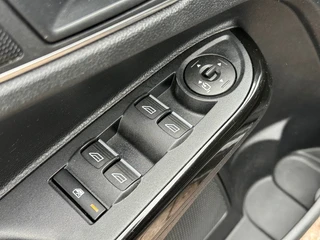 Ford B-MAX – thumbnail 22