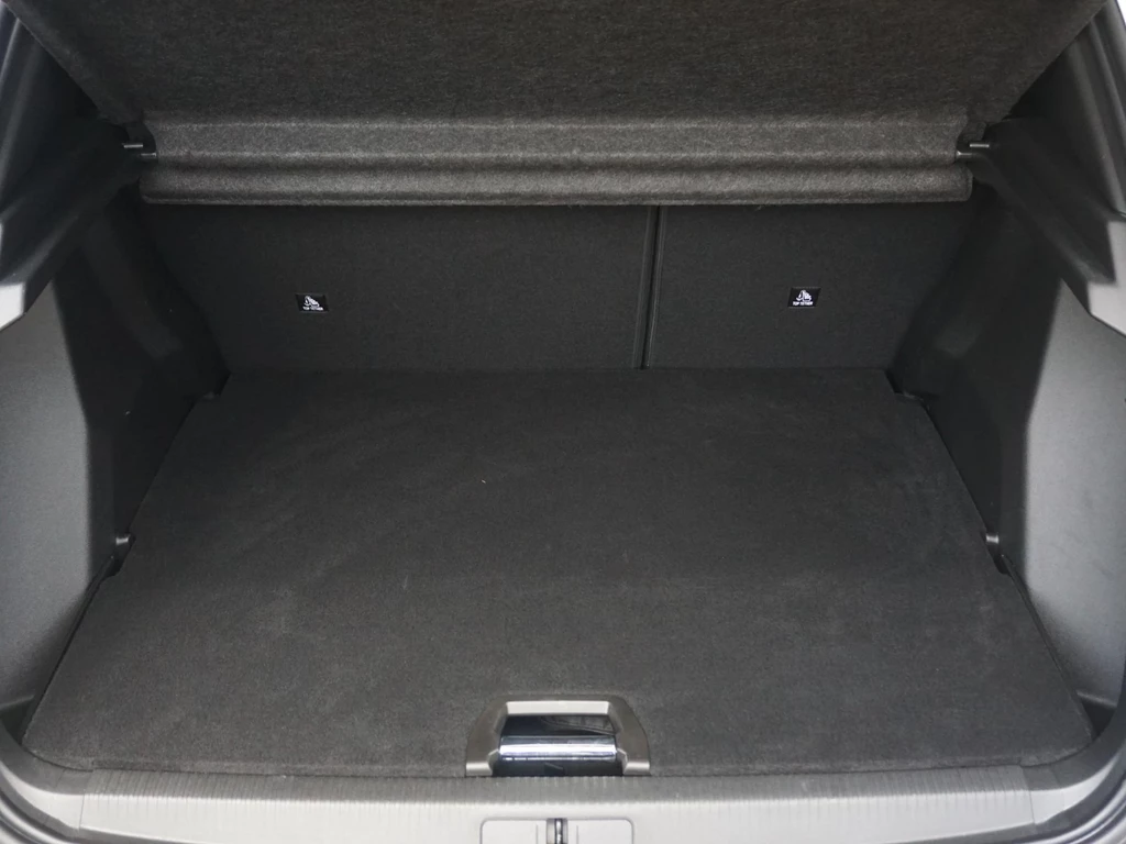Peugeot e-2008 – foto 37