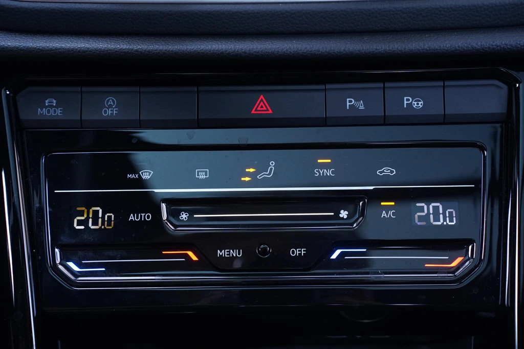 Volkswagen T-Roc – foto 27