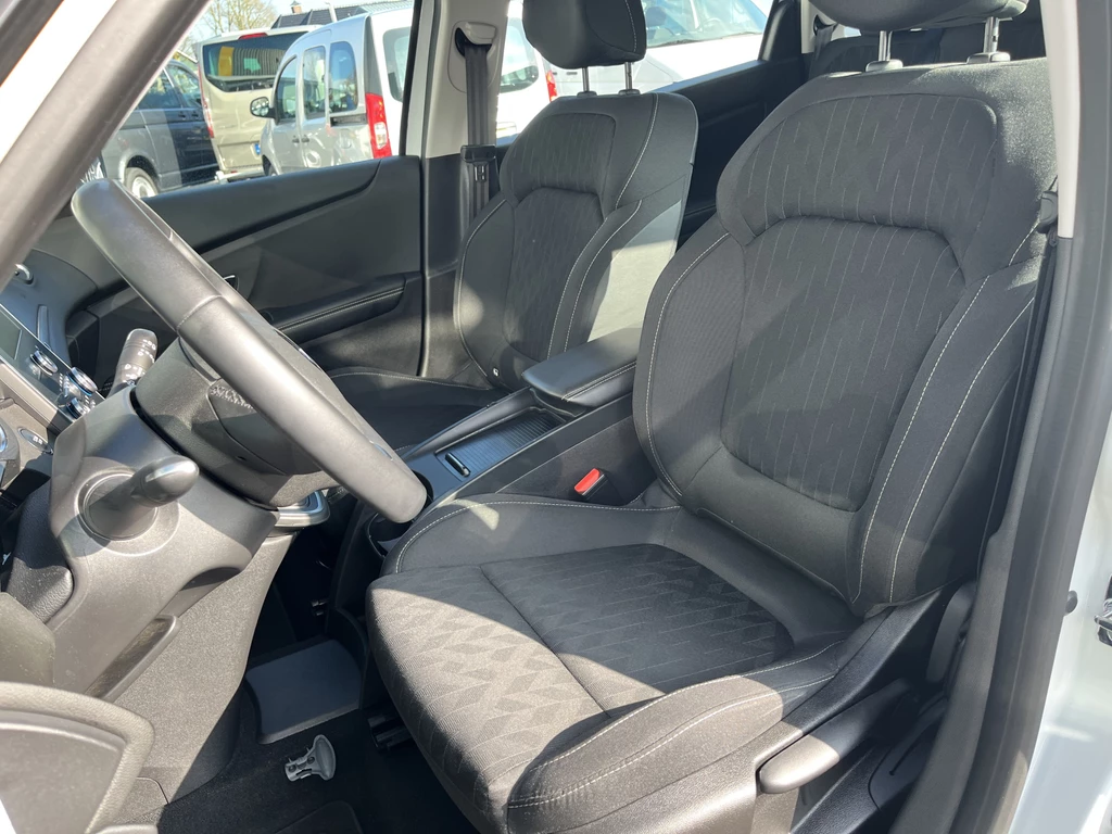 Renault Grand Scénic – foto 23