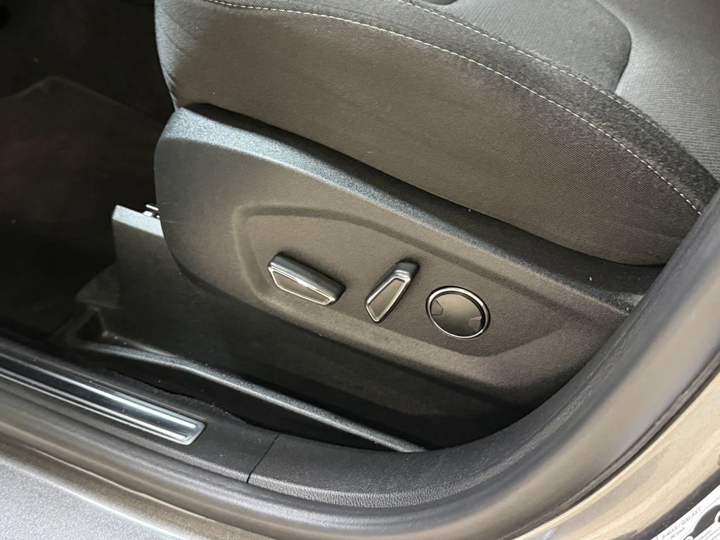 Ford S-Max – foto 11