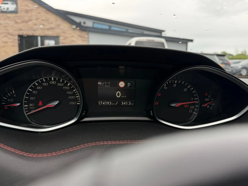 Peugeot 308 – foto 9