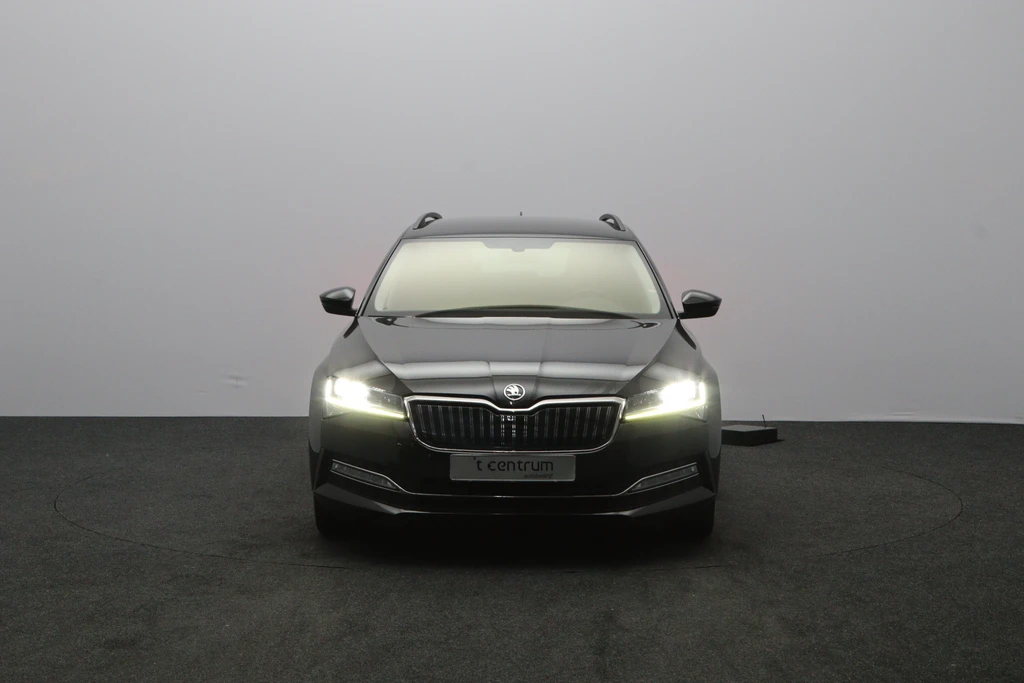 Škoda Superb – foto 9